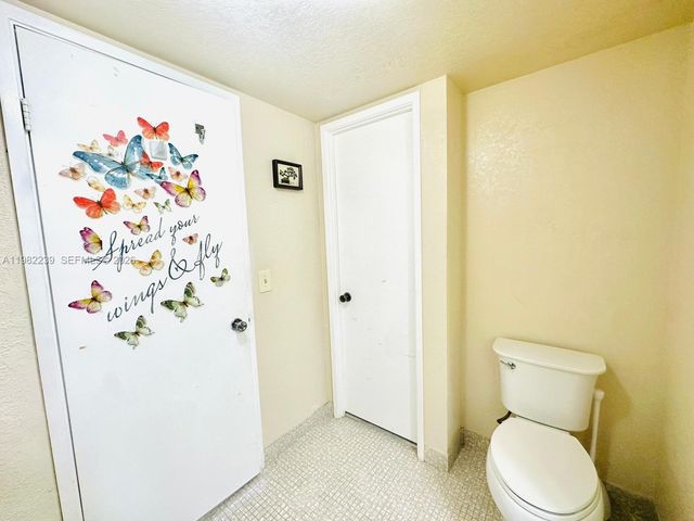 1301 NE Miami Gardens Dr 915W, Miami, FL 33179