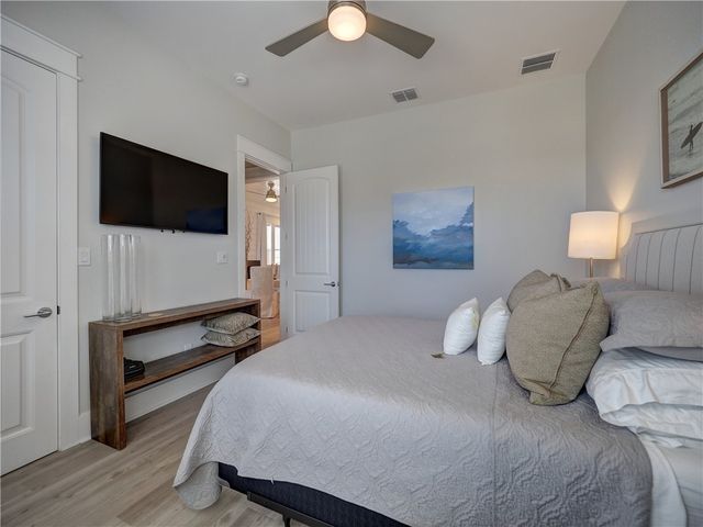 201 Nautilus St, Port Aransas, TX 78373