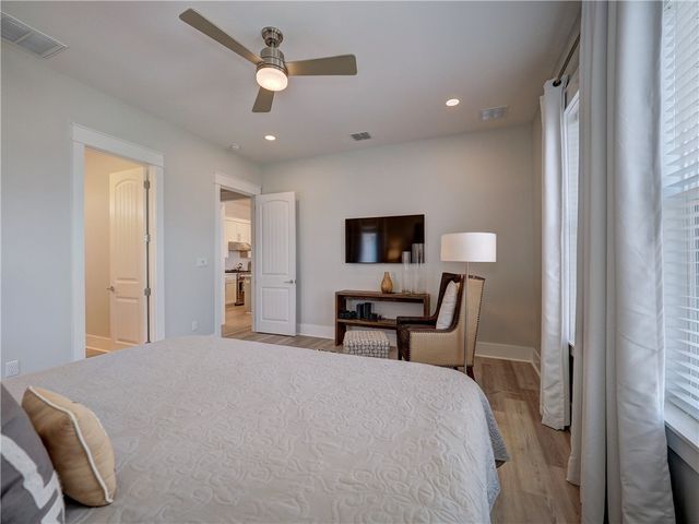 201 Nautilus St, Port Aransas, TX 78373