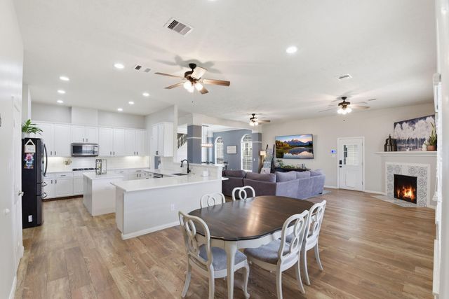 1815 Mojave Trail, League City, TX 77573