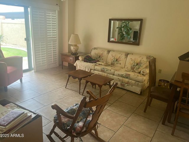 10330 W THUNDERBIRD Boulevard A118, Sun City, AZ 85351