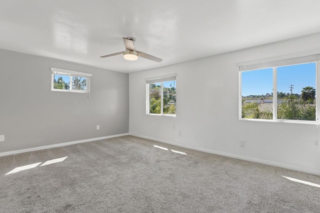 Image 13 of property listing at 9676 Cypress Vale Dr, Lakeside, CA 92040