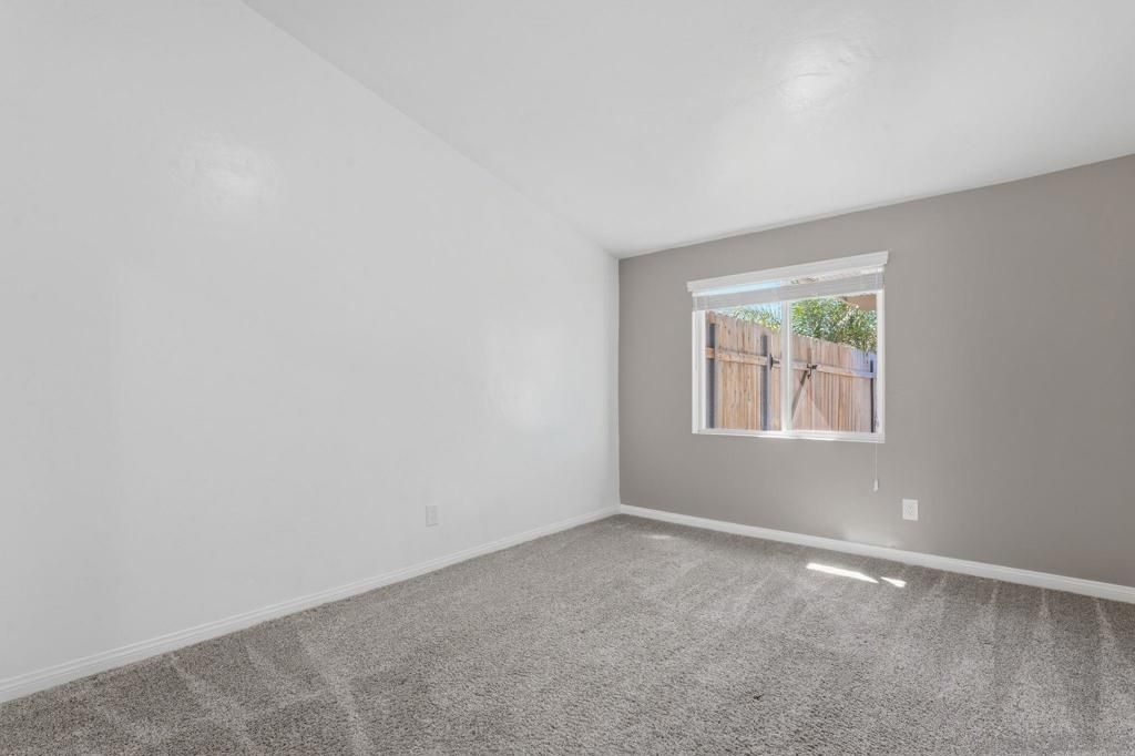 Image 20 of property listing at 9676 Cypress Vale Dr, Lakeside, CA 92040