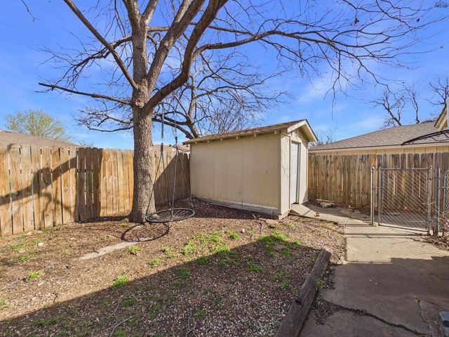 4118 KINGSBURY DRIVE, Wichita Falls, TX 76309