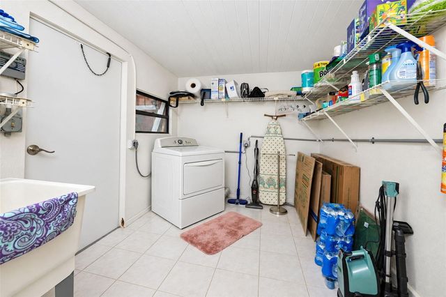 6174 REDWING AVENUE, Englewood, FL 34224