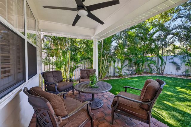 2812 W PAXTON AVENUE, Tampa, FL 33611