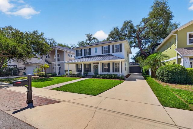 2812 W PAXTON AVENUE, Tampa, FL 33611