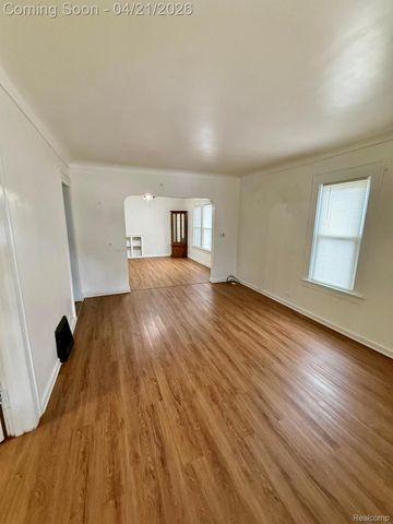 1516 Kent Street, Flint, MI 48503