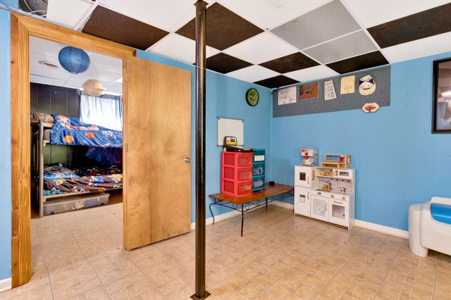 5885 Stonewall Drive, Harrison, TN 37341