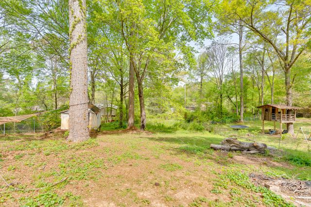 5885 Stonewall Drive, Harrison, TN 37341