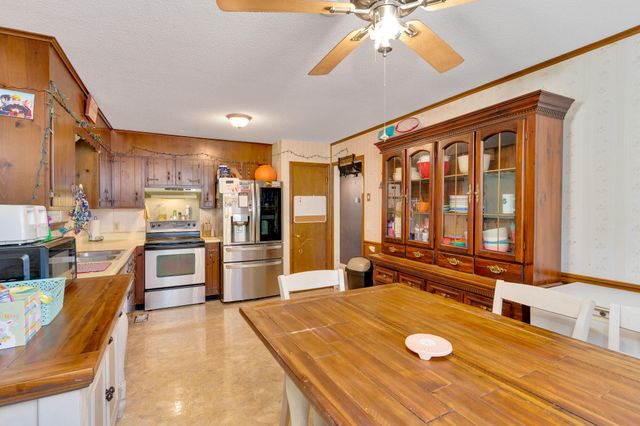 5885 Stonewall Drive, Harrison, TN 37341