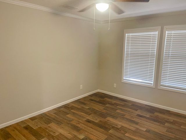 1584 E Old Hwy 49, Hattiesburg, MS 39401