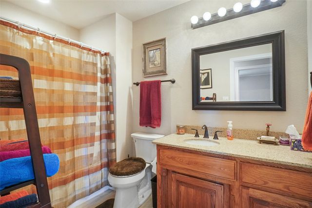 130 Longbranch Drive, Decatur, TX 76234