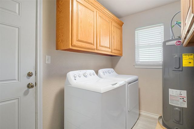 130 Longbranch Drive, Decatur, TX 76234