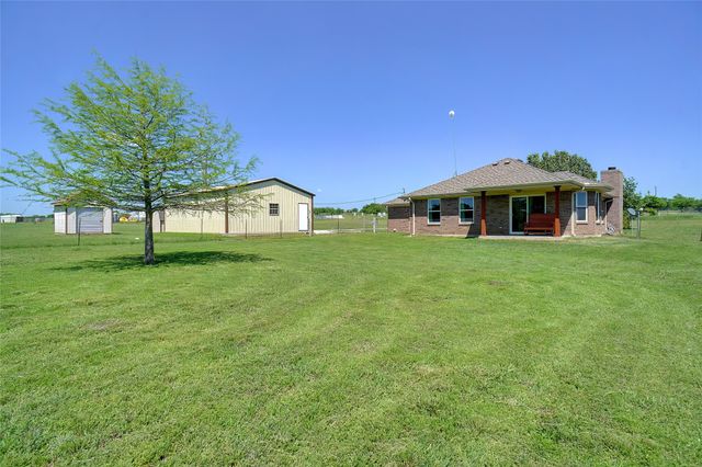 130 Longbranch Drive, Decatur, TX 76234