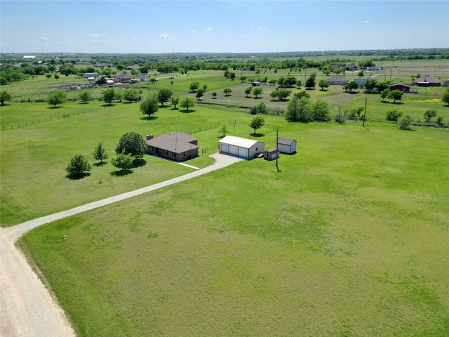 130 Longbranch Drive, Decatur, TX 76234
