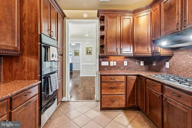 3930 ALLISON ST, North Brentwood, MD 20722