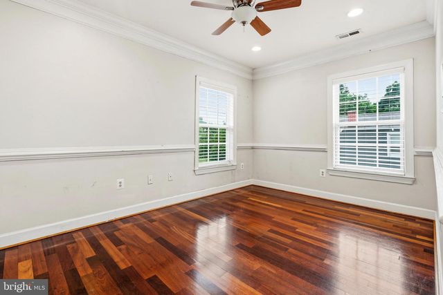 3930 ALLISON ST, North Brentwood, MD 20722