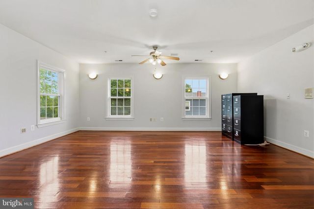 3930 ALLISON ST, North Brentwood, MD 20722