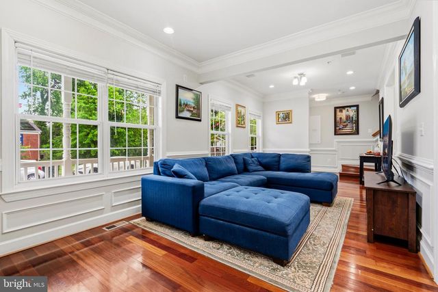 3930 ALLISON ST, North Brentwood, MD 20722