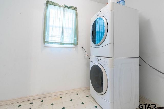 171 N Echo Ln, Rusk, TX 75785