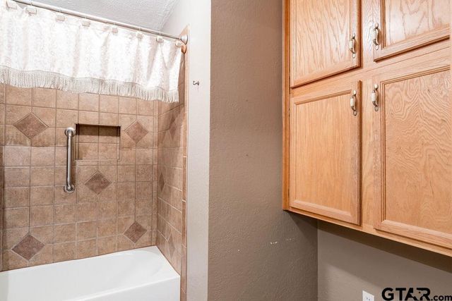 171 N Echo Ln, Rusk, TX 75785