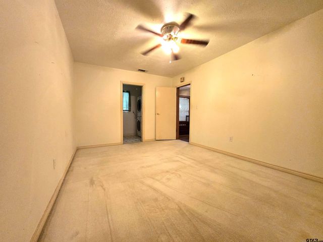 171 N Echo Ln, Rusk, TX 75785