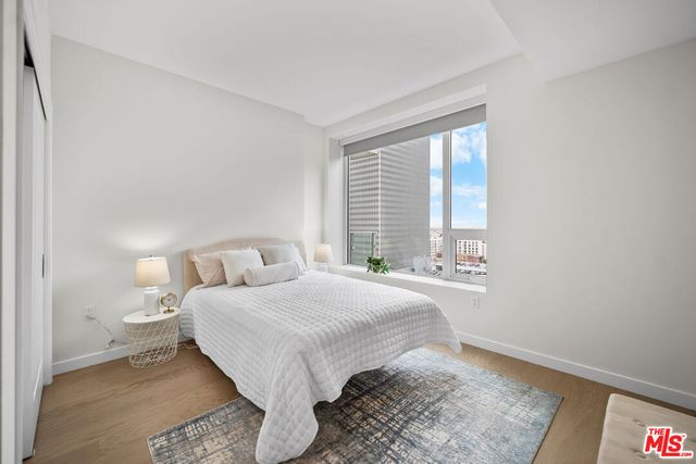 1050 S GRAND Avenue 1303, Los Angeles, CA 90015