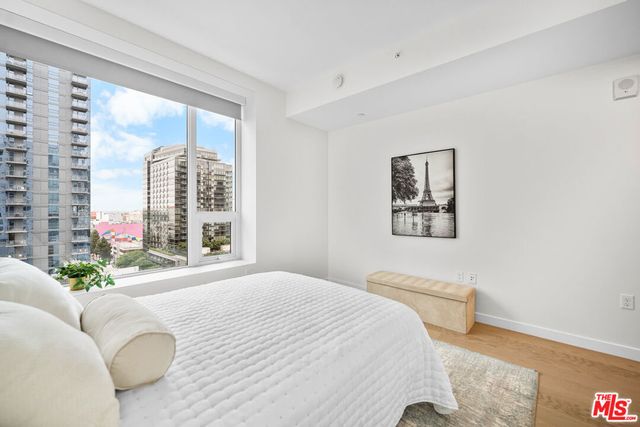 1050 S GRAND Avenue 1303, Los Angeles, CA 90015