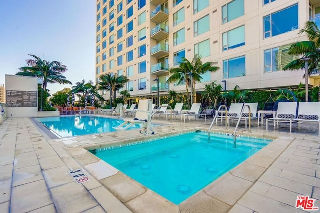1050 S GRAND Avenue 1303, Los Angeles, CA 90015