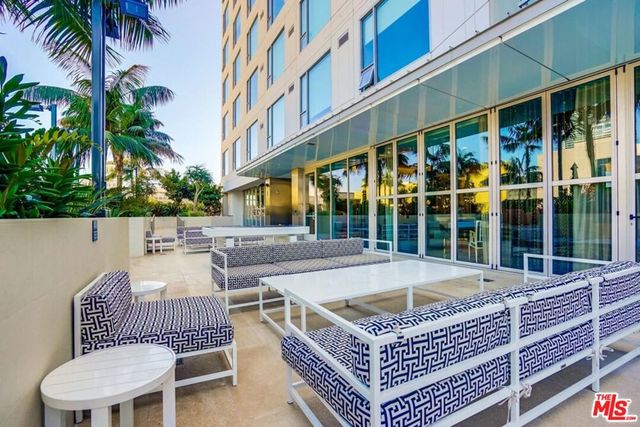 1050 S GRAND Avenue 1303, Los Angeles, CA 90015