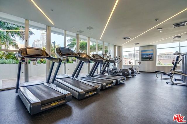 1050 S GRAND Avenue 1303, Los Angeles, CA 90015