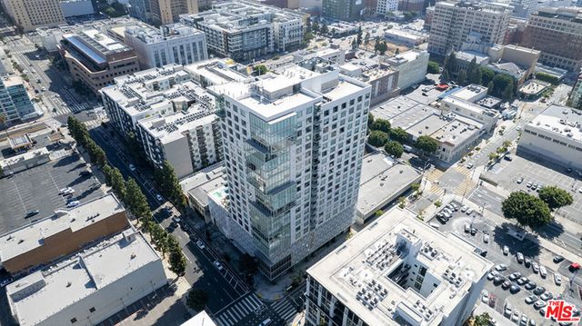 1050 S GRAND Avenue 1303, Los Angeles, CA 90015