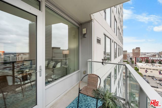 1050 S GRAND Avenue 1303, Los Angeles, CA 90015