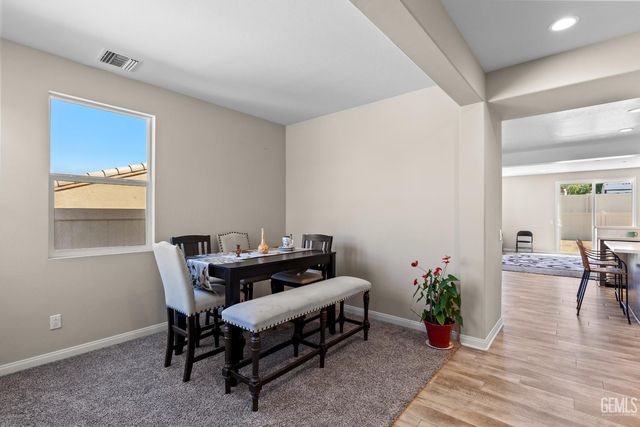 1309 Clasico Dr, Tehachapi, CA 93561