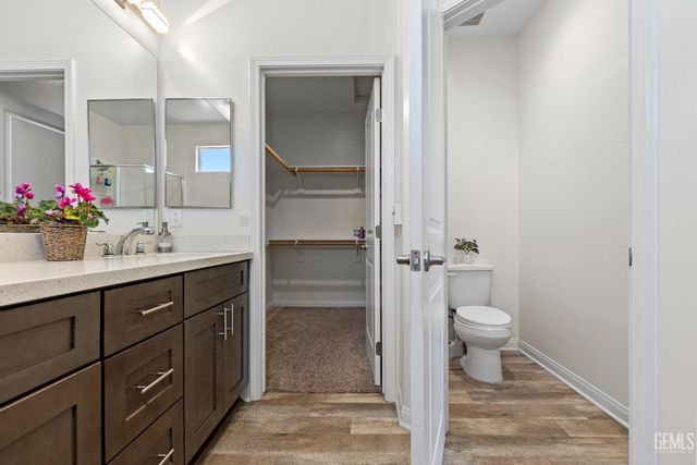 1309 Clasico Dr, Tehachapi, CA 93561