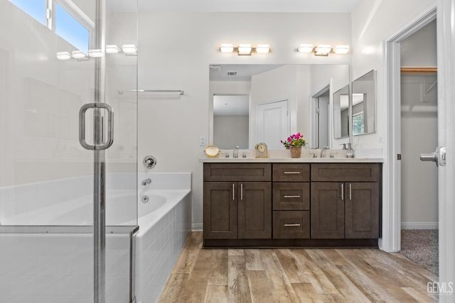 1309 Clasico Dr, Tehachapi, CA 93561