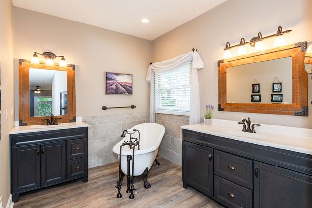 2060 Terrace Glen Court, Beavercreek, OH 45431