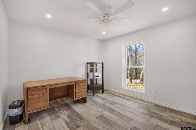 410 Shande Dr, Whitehouse, TX 75791