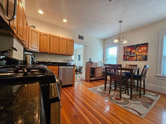 183 Rindge St 2, Cambridge, MA 02140