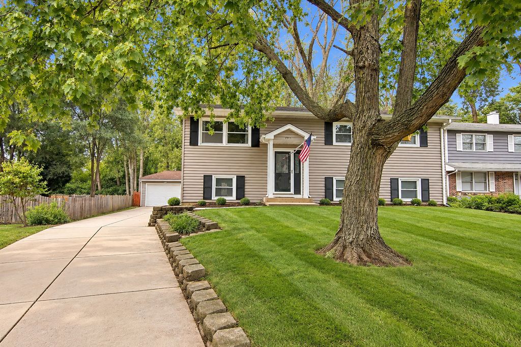 1011 Washington Avenue, Wauconda, IL 60084 — photo 2