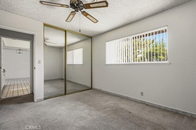 26124 New Chicago, Hemet, CA 92544