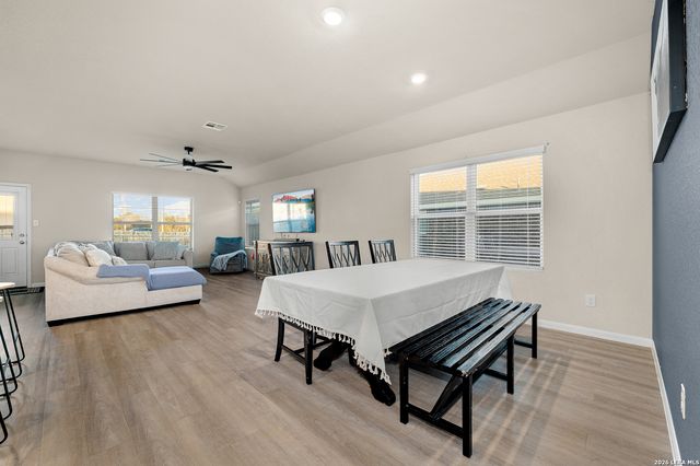 15107 Stagehand, San Antonio, TX 78245