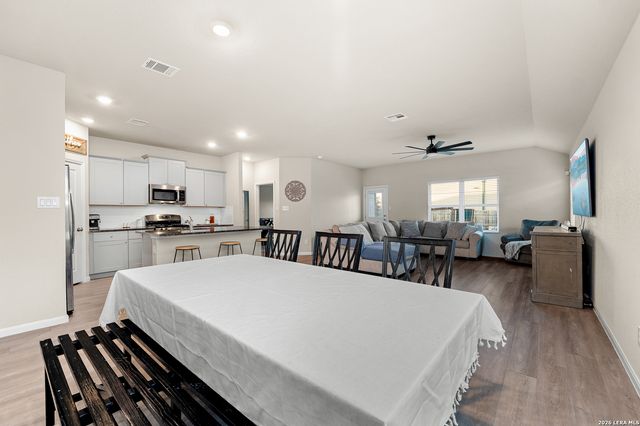 15107 Stagehand, San Antonio, TX 78245