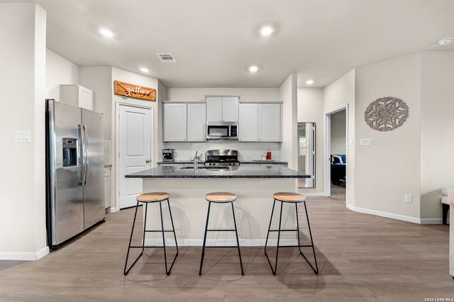 15107 Stagehand, San Antonio, TX 78245