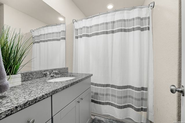 15107 Stagehand, San Antonio, TX 78245