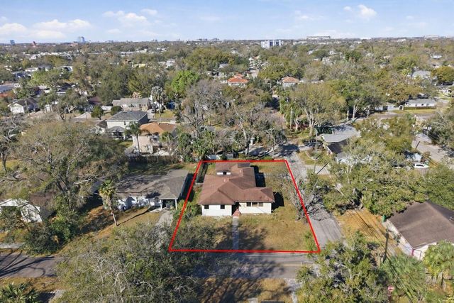 2812 N MUNRO STREET, Tampa, FL 33602