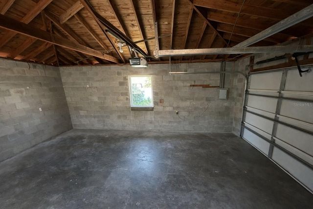 2812 N MUNRO STREET, Tampa, FL 33602