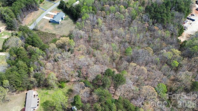 5495 Bucks Garage Road, Maiden, NC 28650