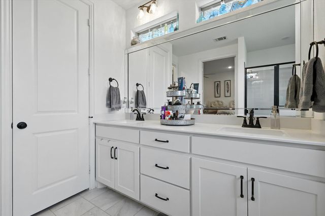104 Maudy Lane, Springtown, TX 76082